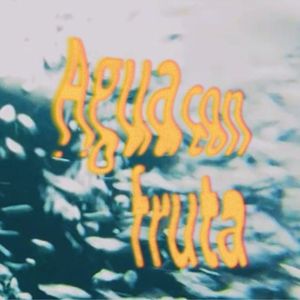 Agua con Fruta