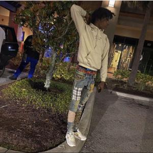 Last Minute Shit (feat. Rowdy Pipe)