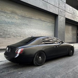 Dancing in the dark sea❤