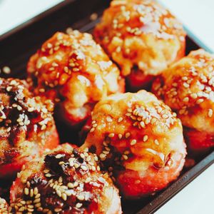 ほほ落ちるとろとろ甘酢肉団子 (Melting Sweet & Sour Meatballs Food Music)