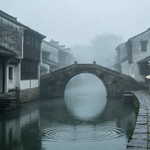 烟雨入江南