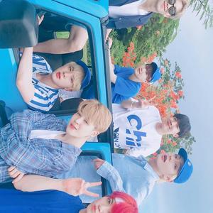 四点（4 O'CLOCK）（翻自 V）