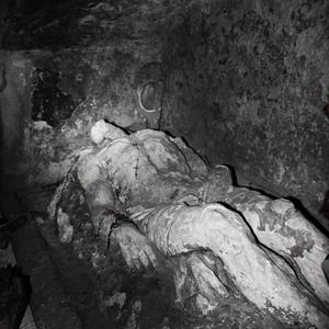 Maggots Feast On Me. (baby stop the crawling)