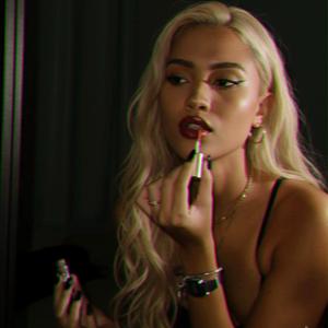 LIPSTICK