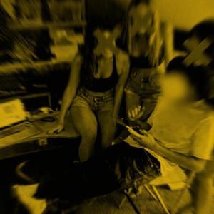 TWIN DELUXE (feat. ROHANK)