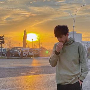 Qo'llarimdan Tut （Remix Version）