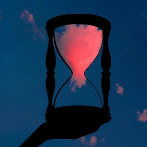 想陪你很久很久 但更想你愿意