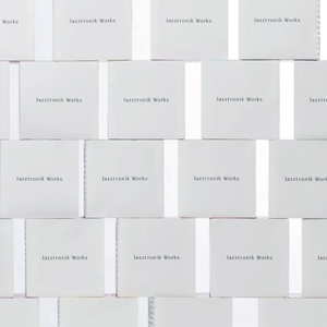 Flagrance / Miho Karasawa