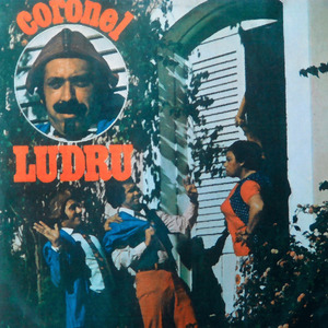 Ludru na Escola