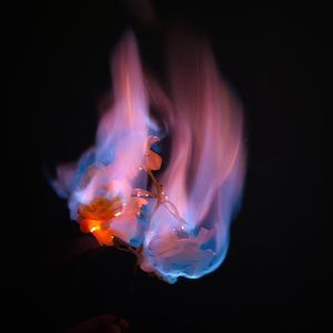 熄灭（你总问在一起会不会感到厌倦）