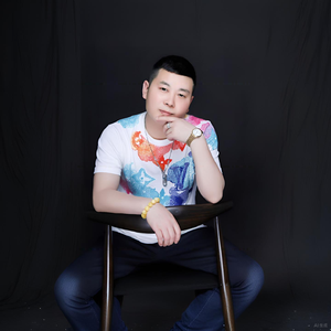 有个傻子在等你