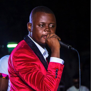 Nayebi ozali nde nzambe (Ao Vivo)