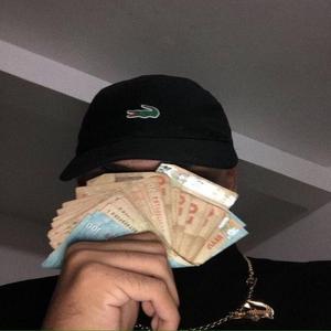 TRAJADÃO NO BAILE BOLSO CHEIO DE ONÇA