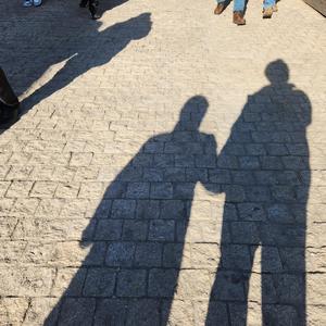 ดื่มเหล้าเพื่อลืมเธอ