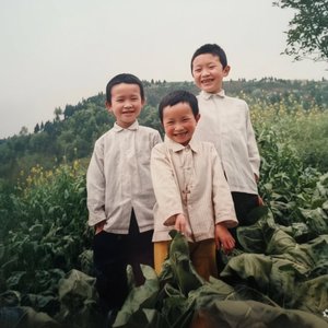 飞驰吧少年——写给海存、海雨和海全.wav