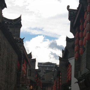 左肩（翻自 安苏羽）