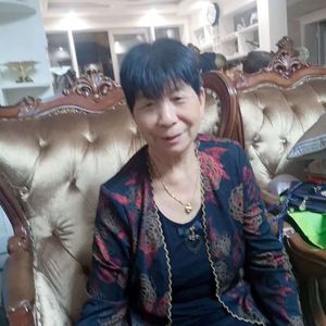 守在您身旁-熊霞