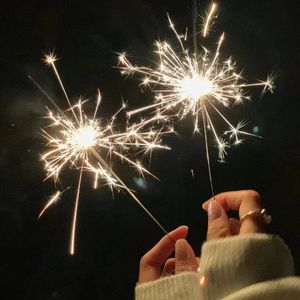 生活总该迎着光亮