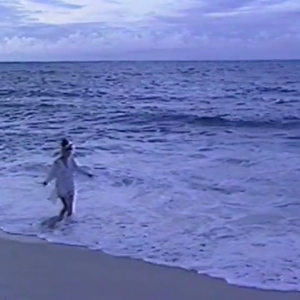 夜​の​海​辺