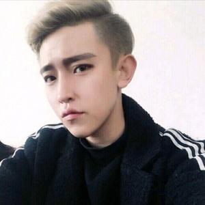 抱紧你的我比国王富有