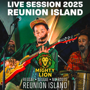 Solidaire (Remerciements 10 ans A Capella) [Live]