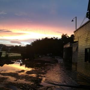 鱼坝下午的钓鱼时光