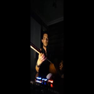Benim Gibi Olmayacak Enstrümantal Akustik Bağlama