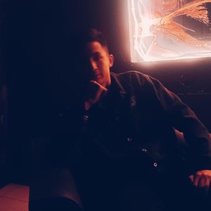 说太多不如沉默