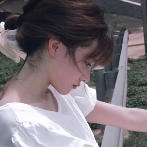 留下我的痴情给错的人