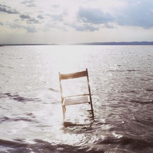 มากกว่ารัก (more than love）