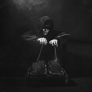 STEEZE (feat. P-flow)