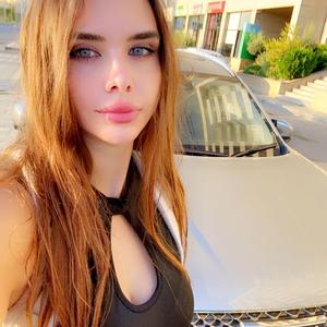 İzləri örtür qar