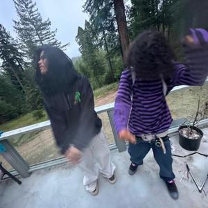 boheimain grove (feat. hoshie star)