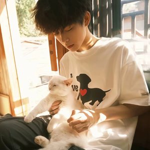 红色高跟鞋 (cover, 猪猪饿晕了)-七成.mp3