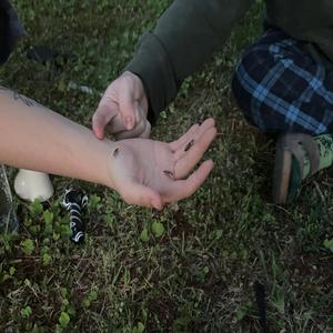 i feel so pretty in the snow