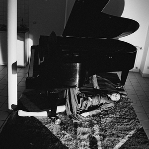 Good Friends Call Me E