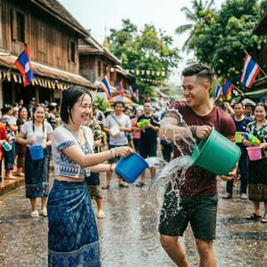 โดนสาดแต่โดนใจ