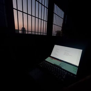 一个多情又无情的人