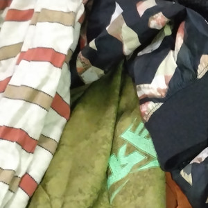 AIで生成された女やさかい (demo)