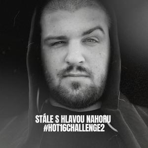 Stále s hlavou nahoru