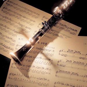 《一步之遥》（Por Una Cabeza）