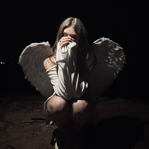 Ты всё равно будешь мною окружён.