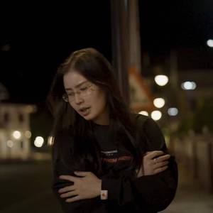 ຕ້ອງບໍ່ເປັນຫຍັງ