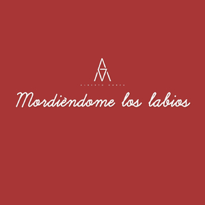 Mordiéndome los Labios