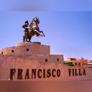 GMC Placosona Negra (feat. Franki Rojas)