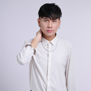 ស្នេហ៍ឆ្លងវេហាស៍