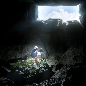 人变化太大 所以回忆太假