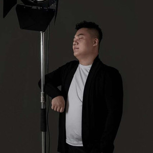 其实我很难过 (伴奏)