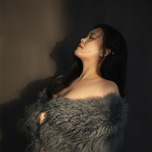 想在你身边种你最爱的花