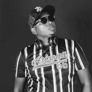 Mukazona (feat. B Killer & Original Madness)
